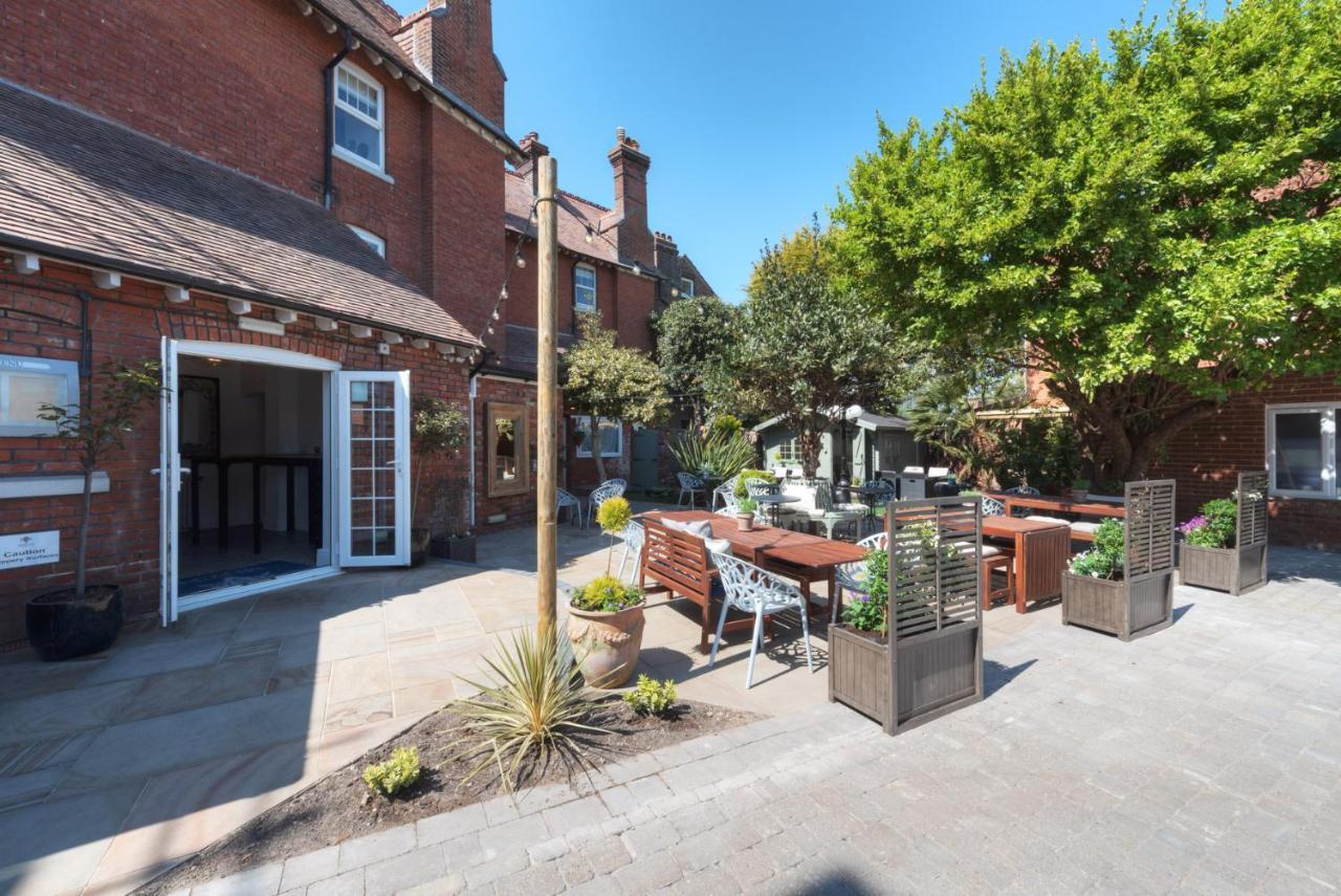 Florence House Boutique Hotel And Restaurant Портцмаус Экстерьер фото