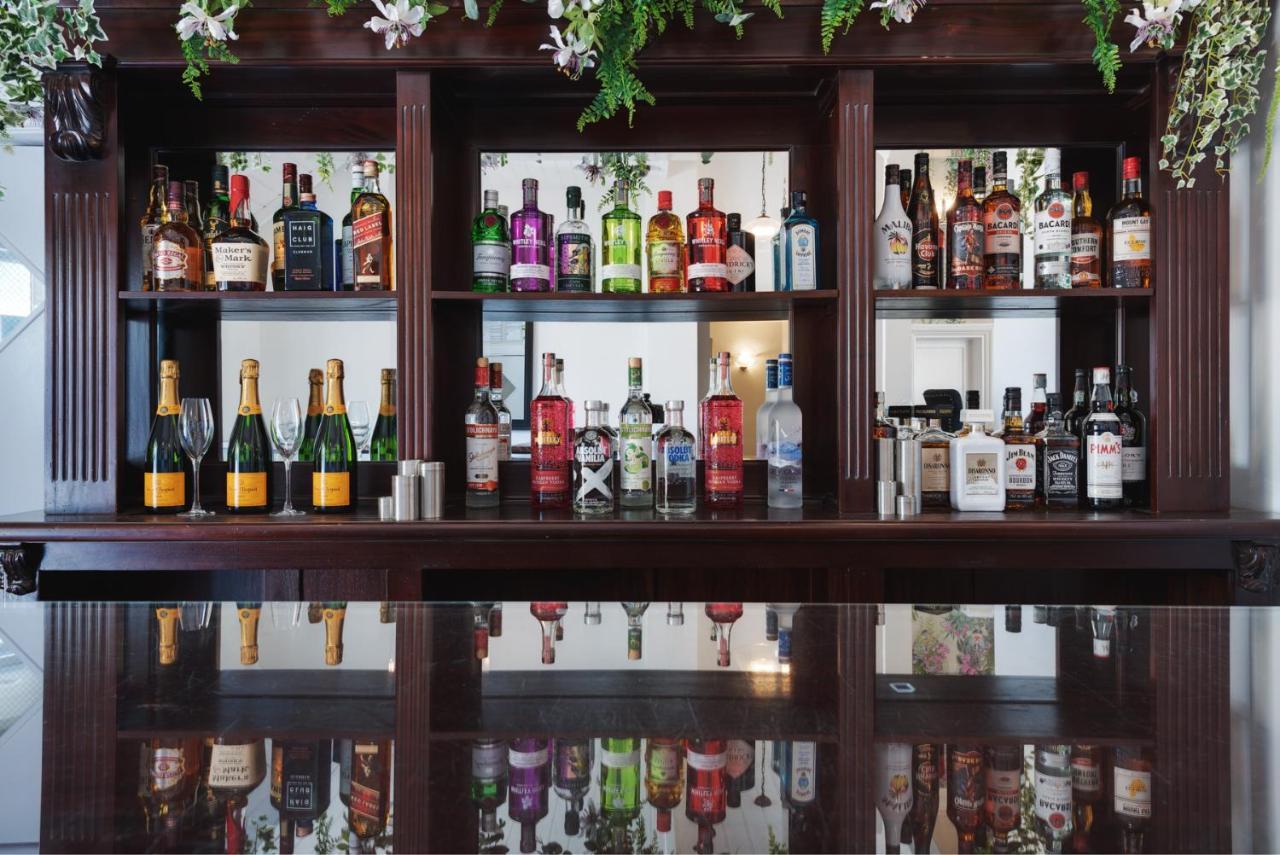 Florence House Boutique Hotel And Restaurant Портцмаус Экстерьер фото